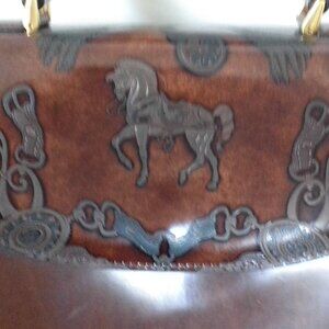 AUTHENTIC NEW CRISTIAN ITALIAN HORSE MOTIF HANDBAG W/GOLDTONE HARDWARE